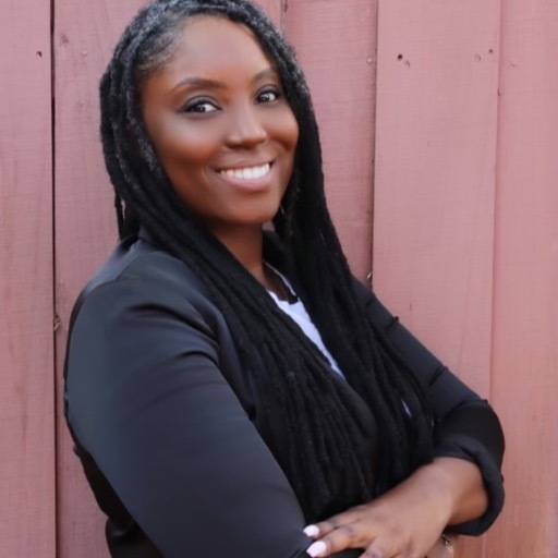 Daphnee Demas Photo