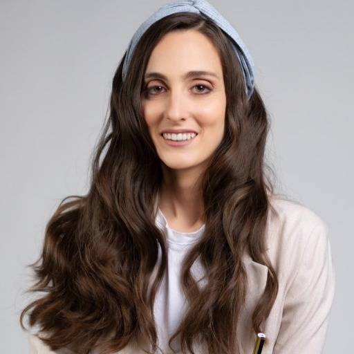 Adi Bennett Photo